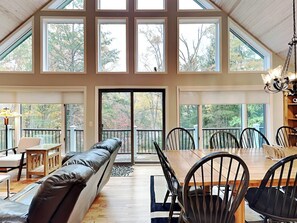 House (4 Bedrooms) | Property amenity