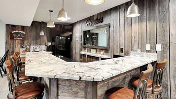 House (4 Bedrooms) | Property amenity