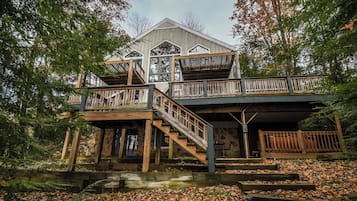 House (5 Bedrooms) | Property amenity