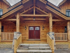 House (5 Bedrooms) | Property amenity