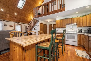 Property amenity - Home Sweet Cabin by Taylor Made Deep Creek (Oakland)