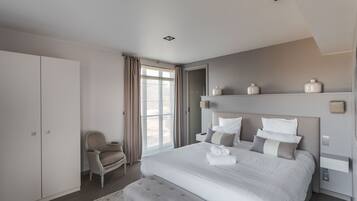 2 chambres, fer et planche Ă repasser, Wi-Fi gratuit, draps fournis