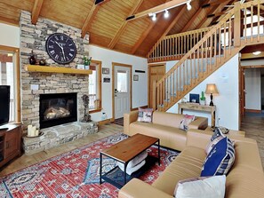 House (3 Bedrooms) | Property amenity - Howling Wolf Den by Taylor Made Deep Creek (Oakland)