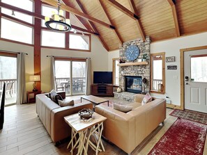 House (3 Bedrooms) | Property amenity - Howling Wolf Den by Taylor Made Deep Creek (Oakland)