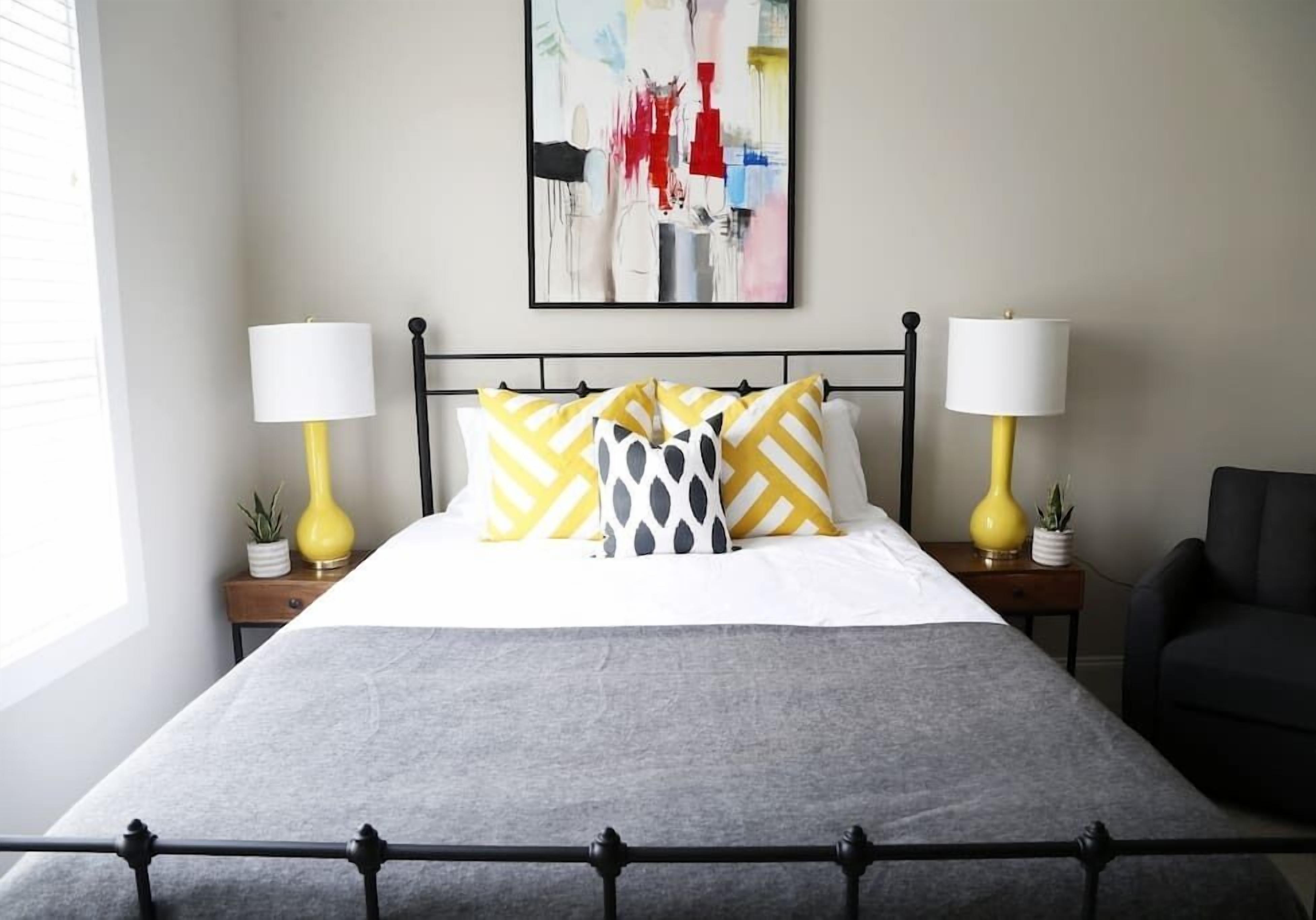 Waylon - Centennial Park