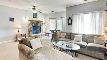 House (4 Bedrooms) | Property amenity