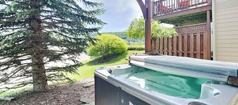 It's 5 O'clock Somewhere