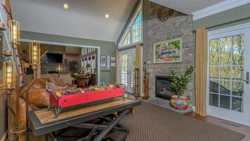 House (5 Bedrooms) | Property amenity