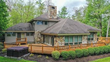 Casa (5 Bedrooms) | Servicio de la propiedad