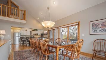 House (5 Bedrooms) | Property amenity