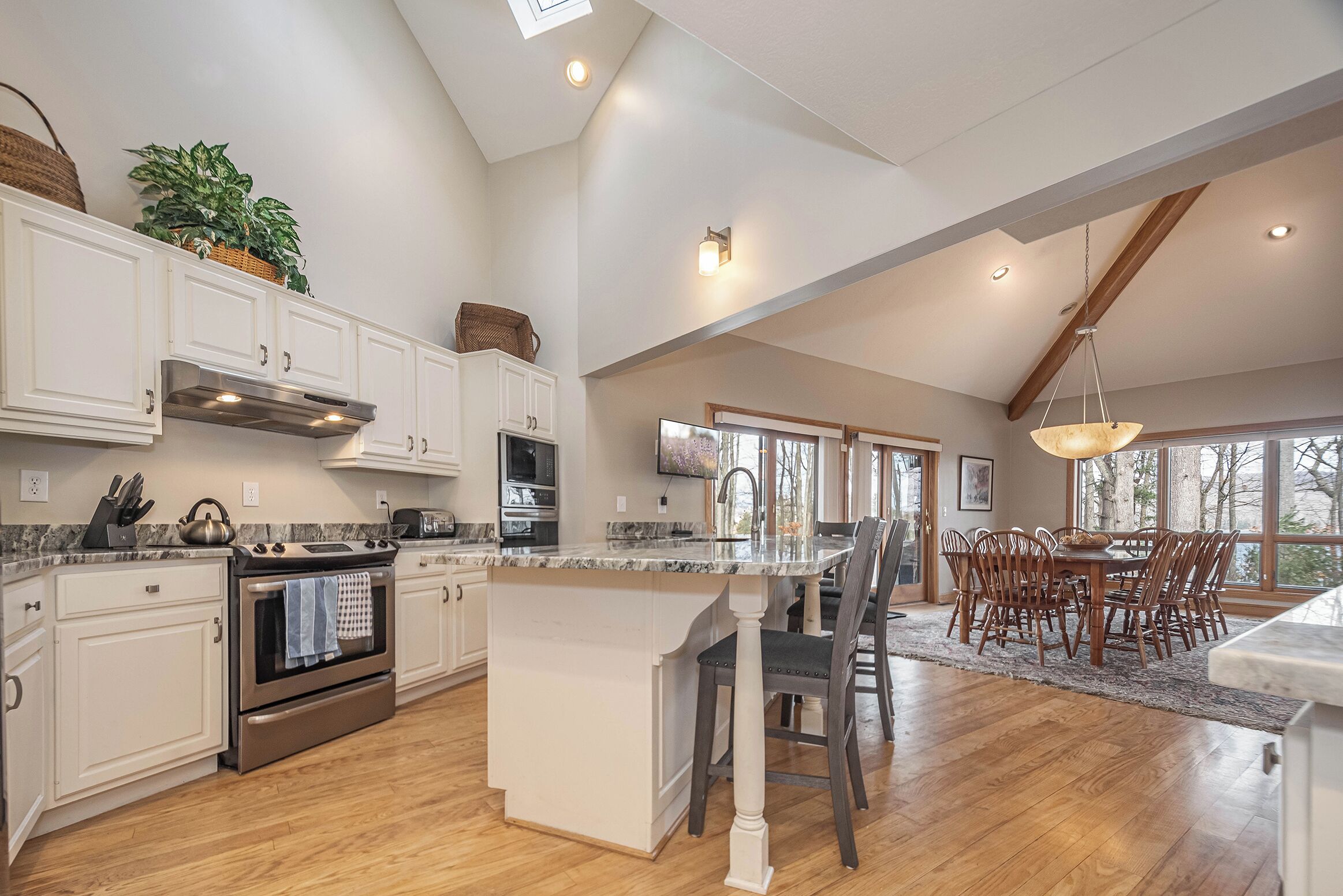 House (5 Bedrooms) | Property amenity