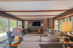 House (5 Bedrooms) | Property amenity