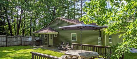House (3 Bedrooms) | Outdoor dining