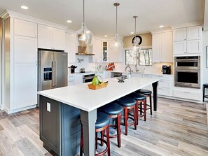 Casa (5 Bedrooms) | Servicio de la propiedad