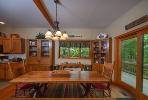 House (4 Bedrooms) | Property amenity - Lake House by Taylor Made Deep Creek (Oakland)