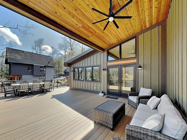 House (Multiple Bedrooms) | Property amenity