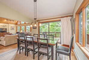 House (4 Bedrooms) | Property amenity