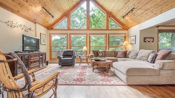 House (4 Bedrooms) | Property amenity