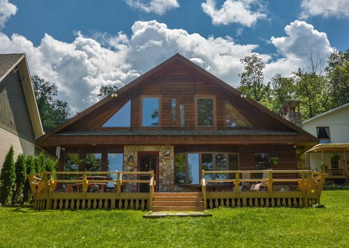 Lake View by Taylor Made Deep Creek