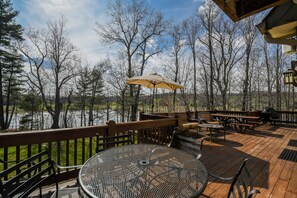 منزل (6 Bedrooms) | وسائل الراحة في المنشأة