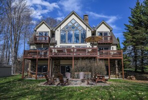 House (6 Bedrooms) | Property amenity