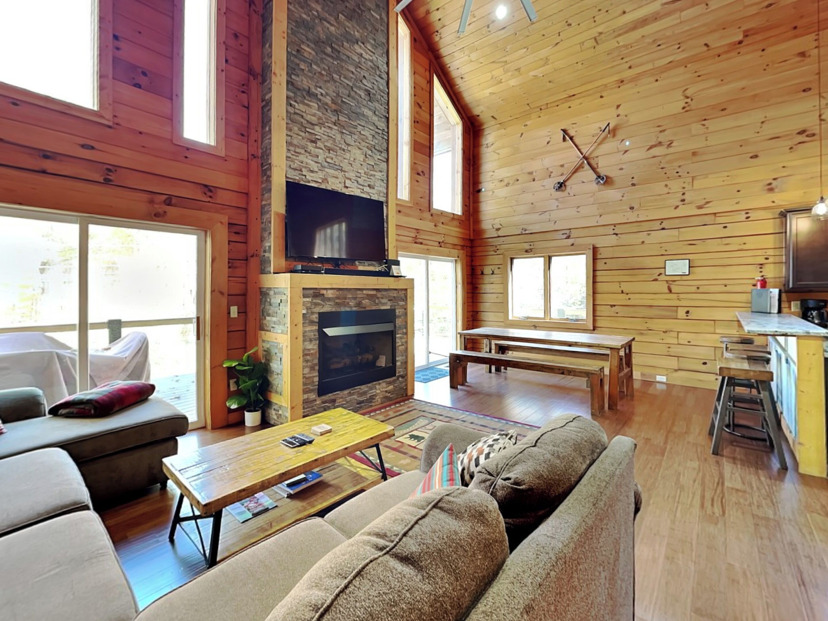 House (5 Bedrooms) | Property amenity