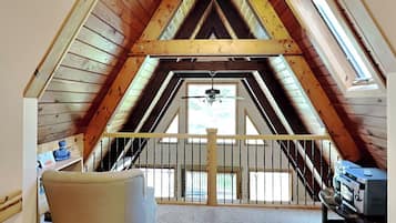 House (3 Bedrooms) | Property amenity