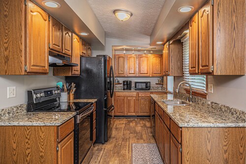 Laurel Ridge by Taylor Made Deep Creek