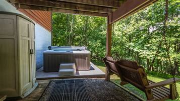 House (3 Bedrooms) | Property amenity