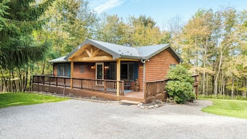 House (3 Bedrooms) | Front of property