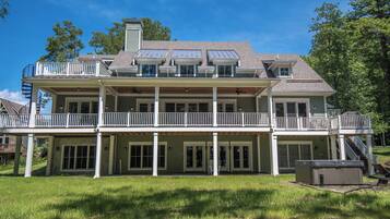 House (Multiple Bedrooms) | Property amenity