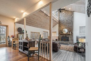 House (5 Bedrooms) | Property amenity