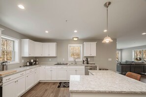 House (5 Bedrooms) | Property amenity