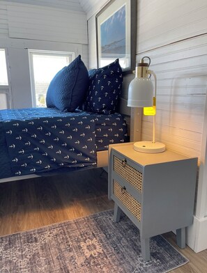 5 dormitoris, planxa i posts de planxar, wifi gratuïta i roba de llit 