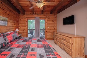 House (5 Bedrooms) | Property amenity - Duck Pond Lodge by Taylor Made Deep Creek (McHenry)