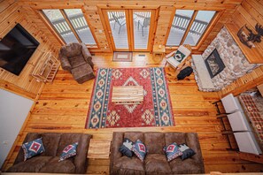 House (5 Bedrooms) | Property amenity