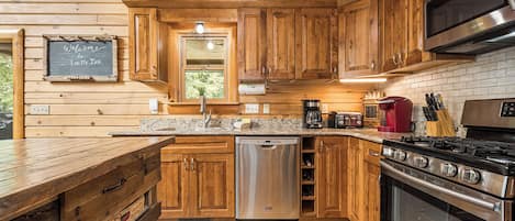 House (5 Bedrooms) | Property amenity