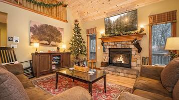 House (4 Bedrooms) | Property amenity