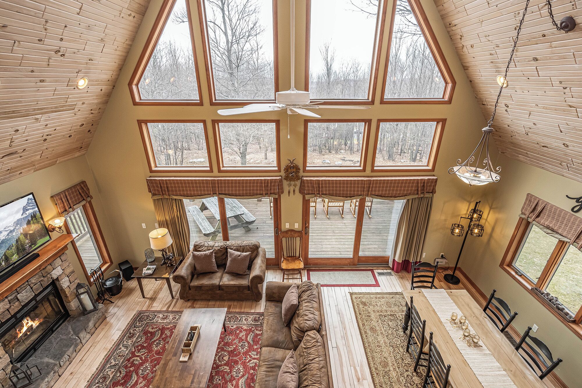 House (4 Bedrooms) | Kemudahan hartanah