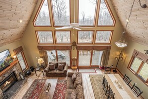 House (4 Bedrooms) | Property amenity