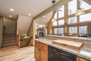 Property amenity - Lucky 12 by Taylor Made Deep Creek (Oakland)