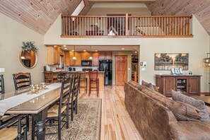Property amenity - Lucky 12 by Taylor Made Deep Creek (Oakland)