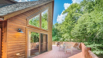 House (4 Bedrooms) | Property amenity