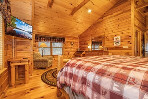 House (4 Bedrooms) | Property amenity - Main Street Connection by Taylor Made Deep Creek (McHenry)