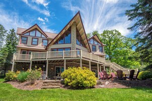 House (Multiple Bedrooms) | Front of property