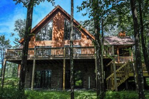 House (5 Bedrooms) | Front of property