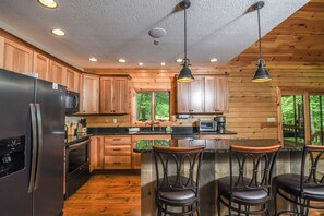 House (5 Bedrooms) | Property amenity