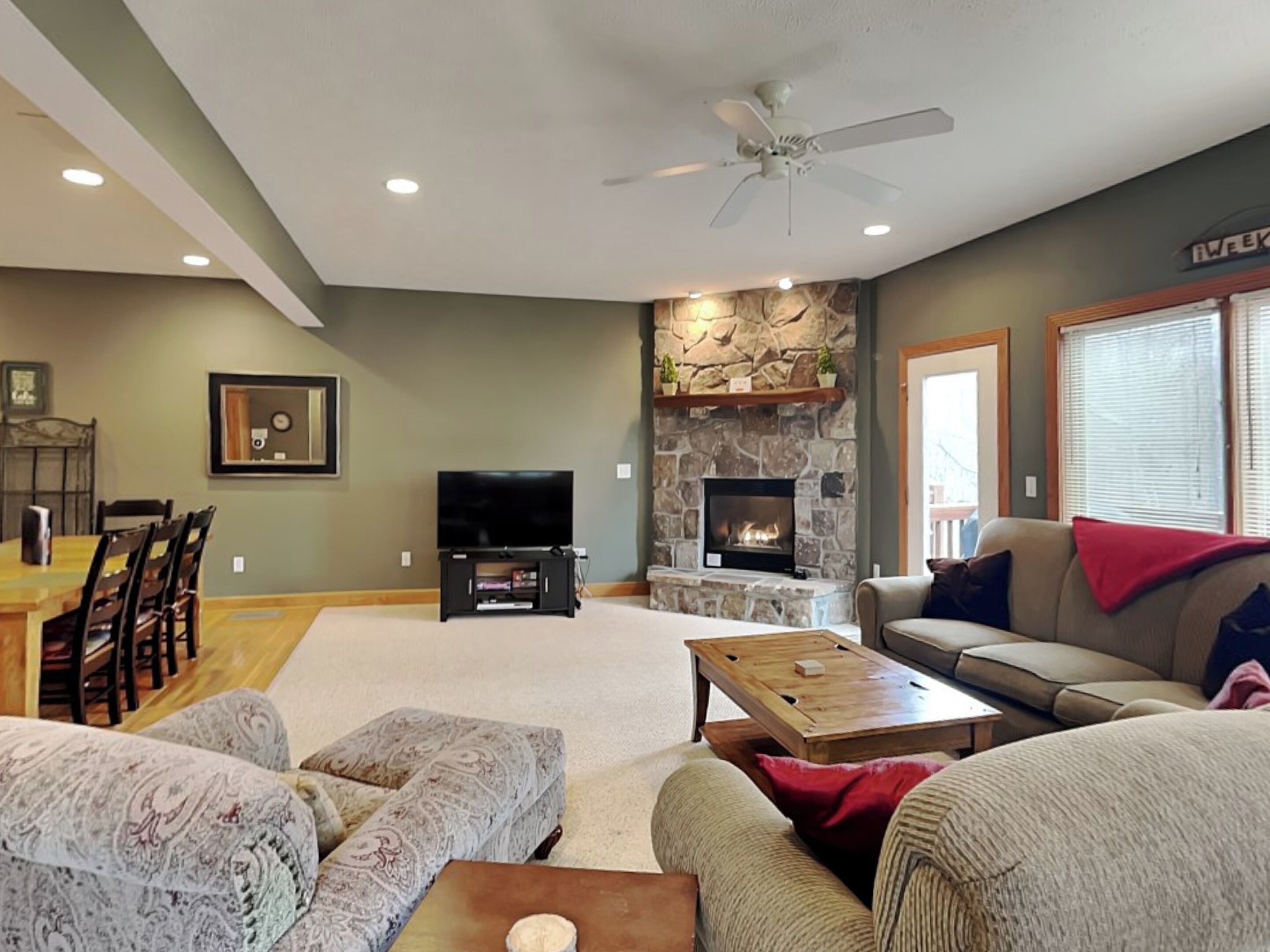 House (4 Bedrooms) | Property amenity