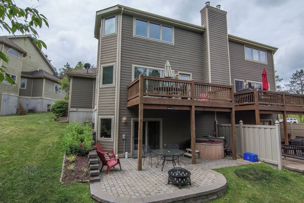 Casa (4 Bedrooms) | Servicio de la propiedad