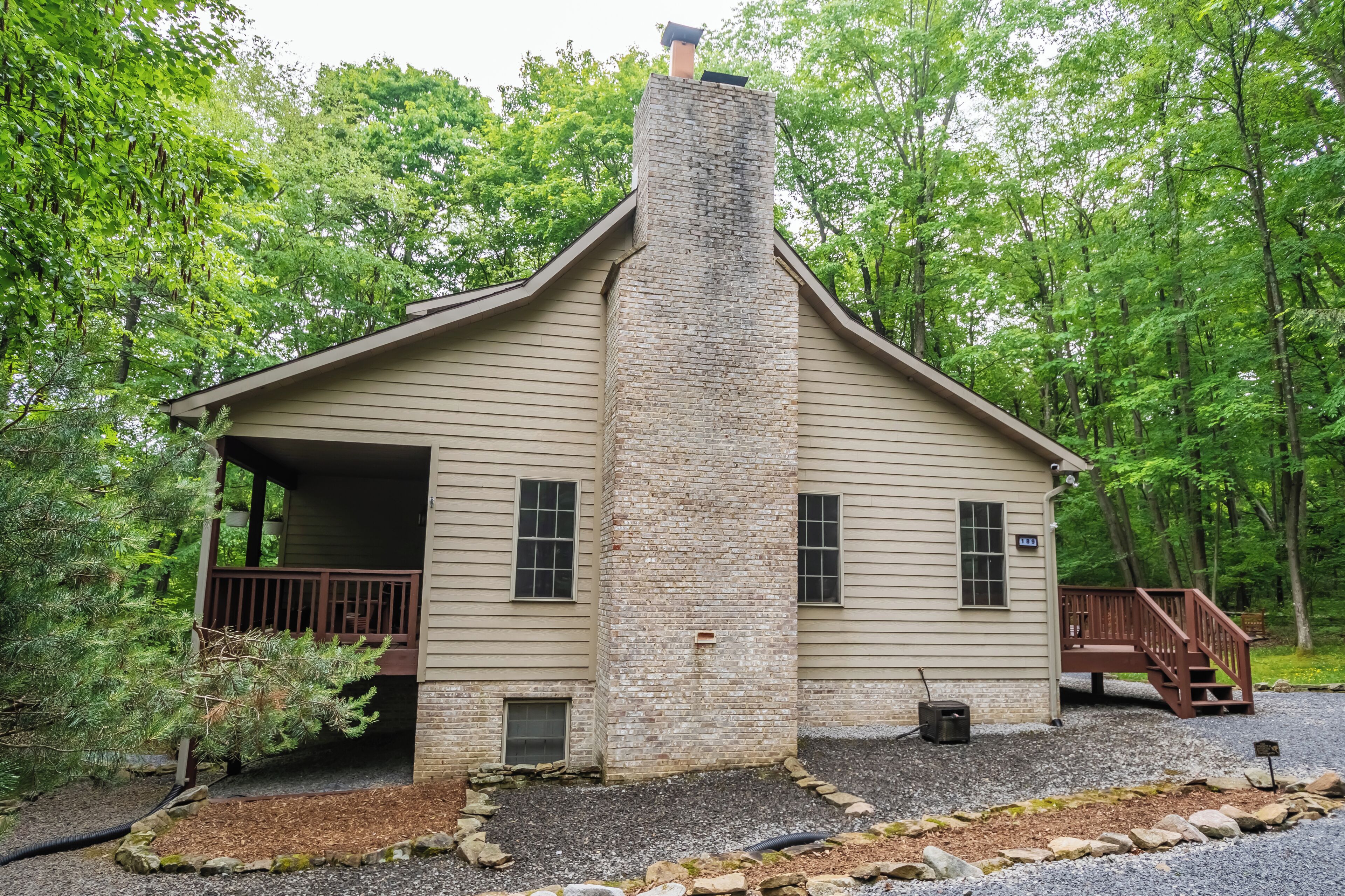 House (3 Bedrooms) | Property amenity